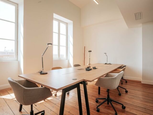 Location de bureaux partagés à Bordeaux : pourquoi choisir un espace de coworking ?