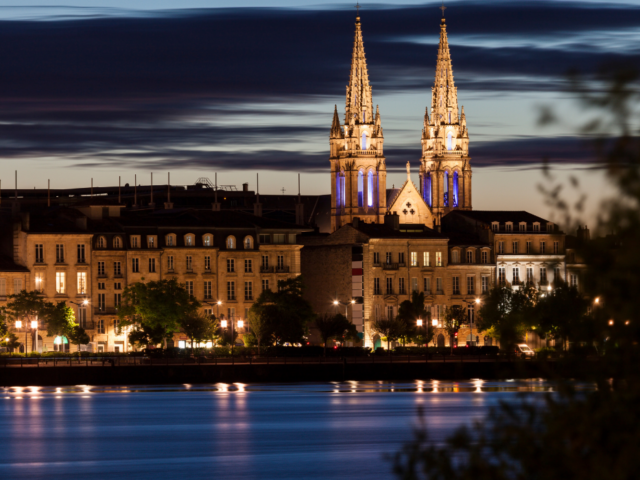 Coworking à Bordeaux : Pourquoi choisir le quartier des Chartrons